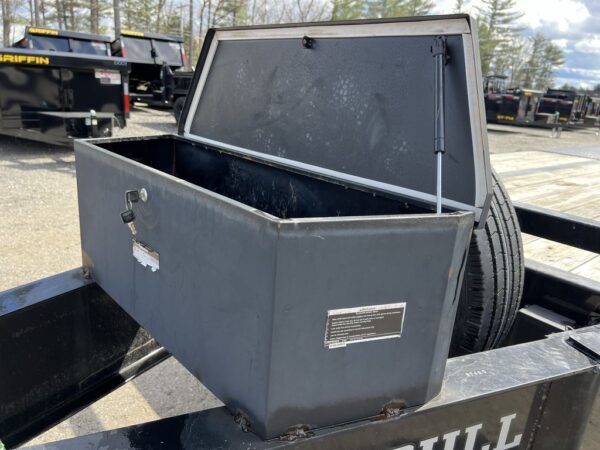 2022 Iron Bull Trailers 8.5×25 22K Deckover Equipment Hauler w/Rampage Ramps - Image 3